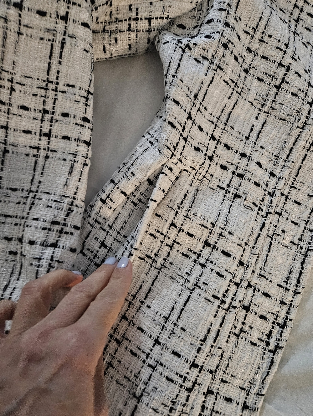 NWOT White and Black Tweed Open-Front Blazer - Picture 3 of 8
